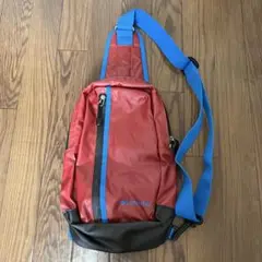 （K25611）★美品★ コロンビア ボディバッグ 斜め掛けバッグ