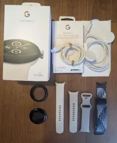 【️美品】PixelWatch 2 / 急速充電ケーブル / その他おまけ