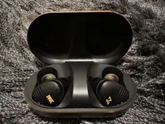 Item thumbnail for item 64437b19-6e7d-4082-8990-ddd06e38b6e2