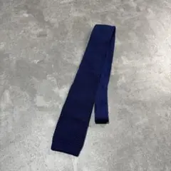 vintage basic design blue knit necktie