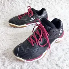 美品✨YONEXヨネックス バドミントンシューズ 25.5 黒