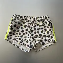 ザラ　ZARA ショートパンツサイドライン付き 134