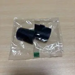 メタルラックの黒いプラスチック部品