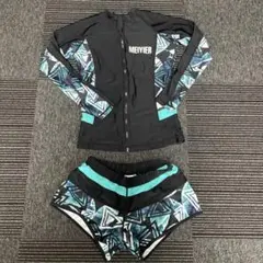 kids ラッシュガード上下セット　150㌢