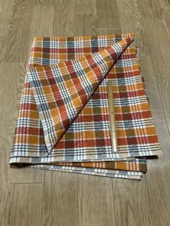 120昭和レトロ　チェック柄生地（オレンジ・白・黒・茶色）150×125 未使用