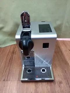 Item thumbnail for item 46da176e-9093-4220-8bdf-d86379c49bff