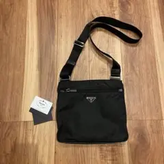 プラダ ナイロン テスート VA0563 ショルダーバッグ サコッシュ 美品