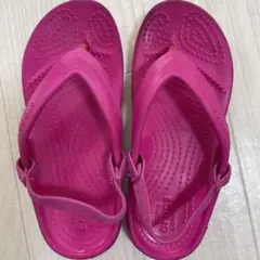 Crocs アイコニックコンフォート サンダル ピンク