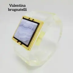 Item thumbnail for item b9010482-863f-4c2a-8c66-47d5ea74b66f
