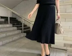 エムプルミエ　クロシェニットフレアスカート　36