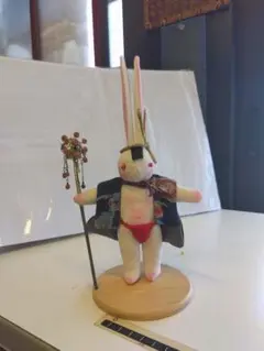 辻村ジュサブロー　立ちうさぎ
