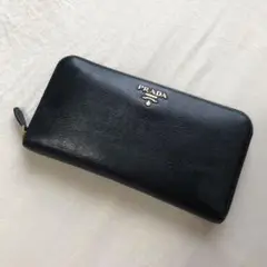 PRADA プラダ 長財布