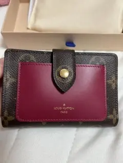 Item thumbnail for item cbb10e13-95c7-4199-99b7-2c6a3ec4b5c4