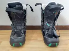 スノーボードブーツ