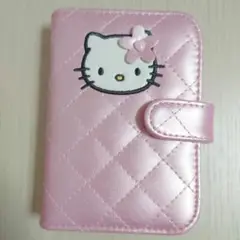【完売品】　ハローキティ　キルティング　カードケース