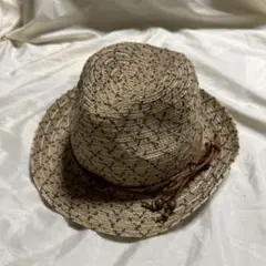 ベージュ 麦わら帽子 ストラップ付き