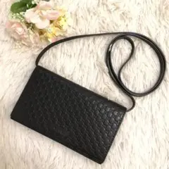 ✨極美品✨グッチ ショルダーウォレット マイクロシマ 長財布 肩掛け ブラック