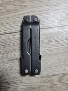 Item thumbnail for item 6c7b324e-fb7f-485f-9753-66e2aa584913