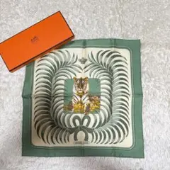 HERMES 王者の虎 Men's マフラー　新品未使用品 HERMES 王者の虎 Men's マフラー 新品未使用品 2025年最新