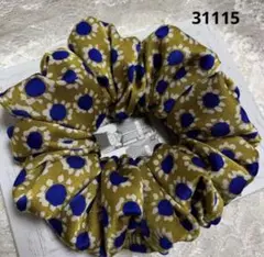 シュシュ31115マスタードに青花❣️