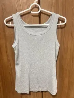 UNIQLO グレー タンクトップ リブ編み