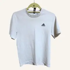 adidas ホワイト Tシャツ