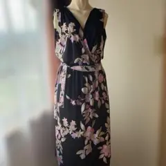 【美品】レオナールノースリーブひざ丈ワンピース