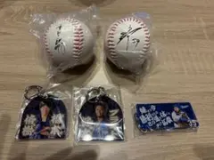 ドラゴンズグッズ　ガチャガチャ