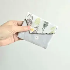 北欧チューリップのカードケース