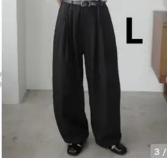【新品タグ付き未使用】mako バルーンパンツ　ブラック　L