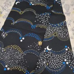 はぎれ☆生地☆布☆MUKAVA ILTA☆ムカバイルタ☆太陽と月☆巾×100cm