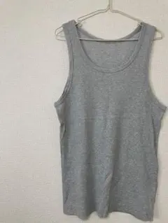 UNIQLOグレー タンクトップ