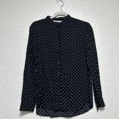 UNIQLO 黒 ドット柄 長袖シャツ ボタンダウン