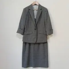 11号 はるやま 洗えるスーツ