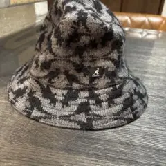 Item thumbnail for item 9743e7b9-e1db-4877-8212-e04867a46a7d