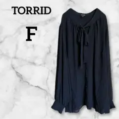 TORRID【F】ブラック リボン付きチュニック 長袖 シンプル 大きいサイズ
