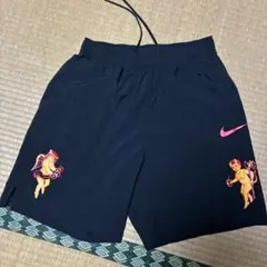 Item thumbnail for item e57bbbed-802d-45f9-a5b4-878981ea3d98