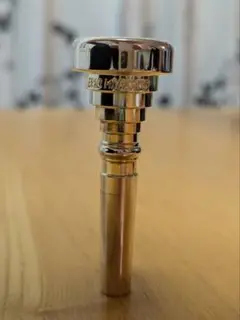 Item thumbnail for item ba54fef0-9f03-4b3c-9a42-60d9b1e5492f