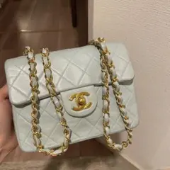 Chanelシャネル ミニマトラッセ ラムスキン ショルダーバッグ