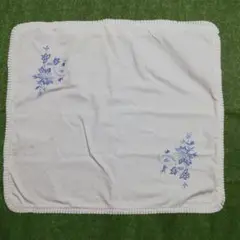 座布団カバー　1枚 　刺繍　白　 綿100%　ホック留め式　【刺繍キレイです♪】