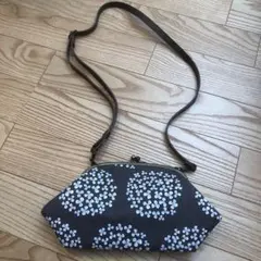 布製がま口ショルダーバッグ