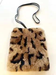 Item thumbnail for item 495b9dd8-1e15-4fba-9ef1-cb95513108ee