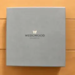 WEDGWOOD ワイルドストロベリー　ハート型フォトフレーム