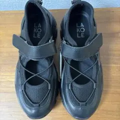 タグ付き新品未使用！ラコレ lakoleスニーカーMサイズブラック
