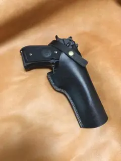 【ガスガン】美品　M92f ベレッタ　HW　黒　ホルスター　専用ローダー付 ガスガン】美品 M92f ベレッタ HW 黒 ホルスター 専用ローダー付