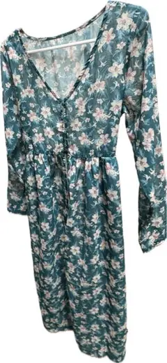 Item thumbnail for item 06bfd717-ba4c-4199-b4c4-ebeeb68bbd08