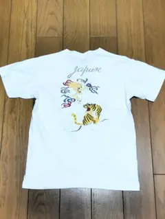虎と龍の刺繍Tシャツ　スカジャン風　Sサイズ　タイガー＆ドラゴンATTITUDE