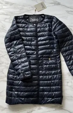 新品 ヘルノ ダウンコート ネイビー