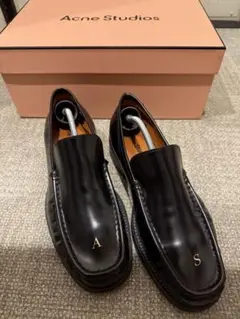 Item thumbnail for item 746cbe4f-ab81-4bb1-bba3-8f6fee339796