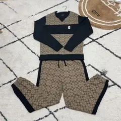 Item thumbnail for item ebcb250a-cd75-4b85-b6cd-9b731e9bf235